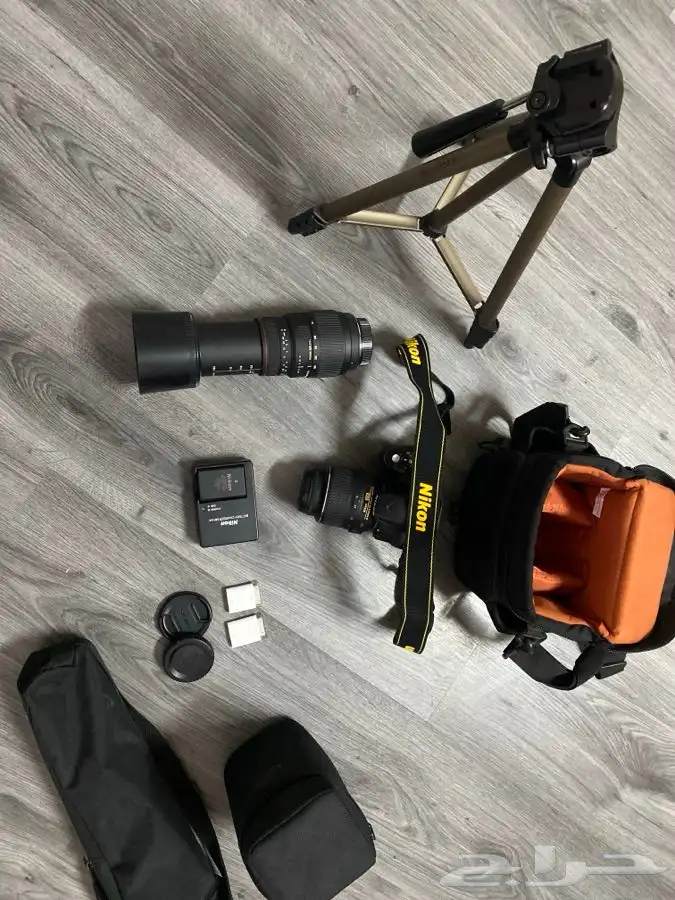 لهواة التصوير كاميرا نيكون (Nikon) بحالة ممتازة جدا 3
