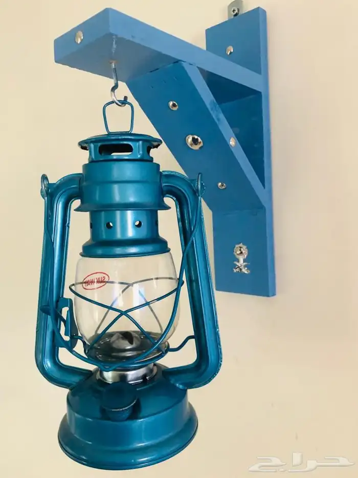 فانوس تراثي مع قاعدة 18