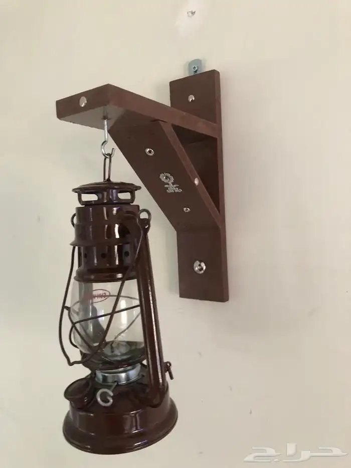 فانوس تراثي مع قاعدة 21