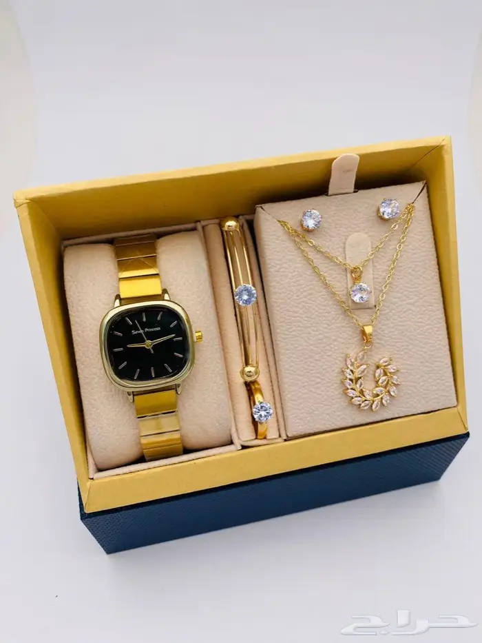 طقم نسائي هديه فخم فندربلو 11