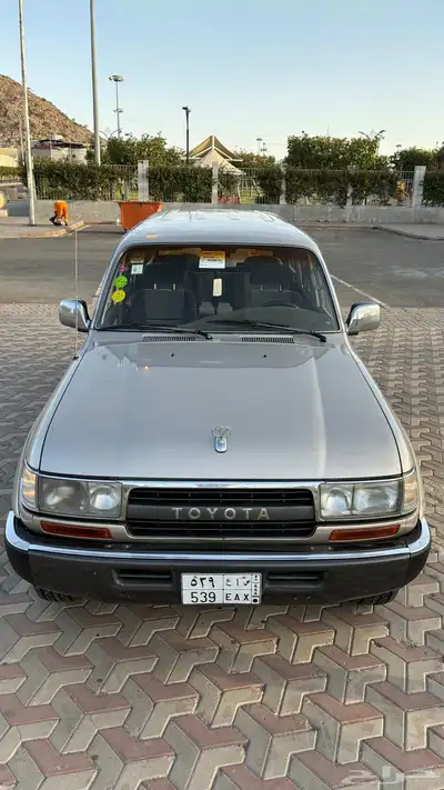 جيب لاند كروزر(مخزن) تم البيع 14