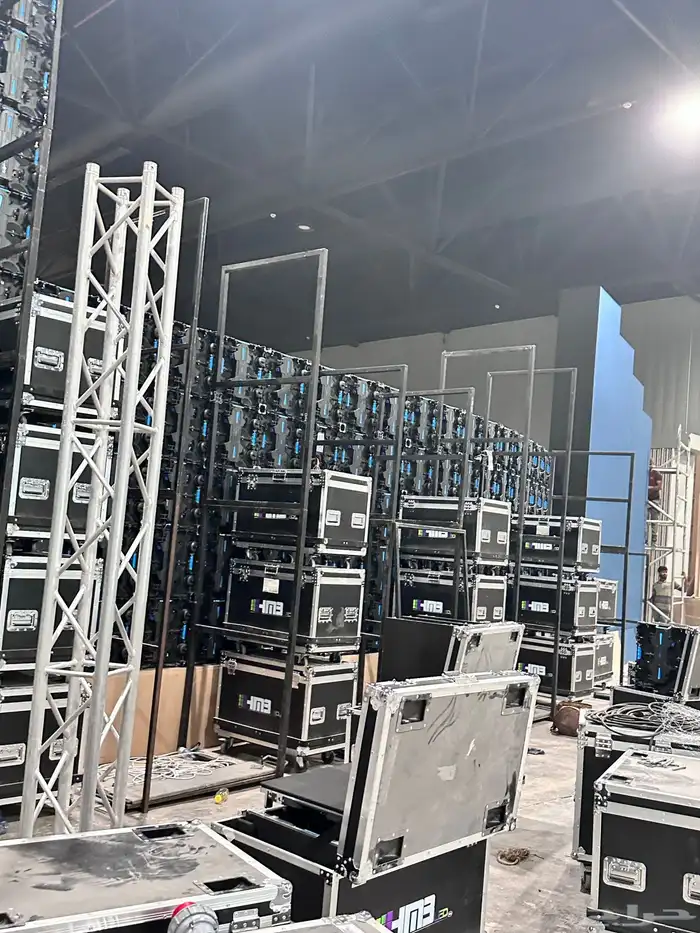 تاجير شاشات اضاءت صوتيات 30