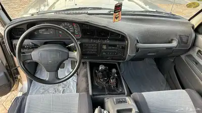 جيب لاند كروزر(مخزن) تم البيع 24