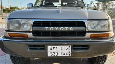 جيب لاند كروزر(مخزن) تم البيع 4