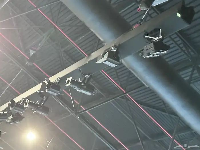 تاجير شاشات اضاءت صوتيات 42