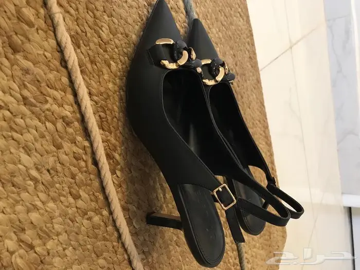 كعب نسائي فخم لبسه وحده 1