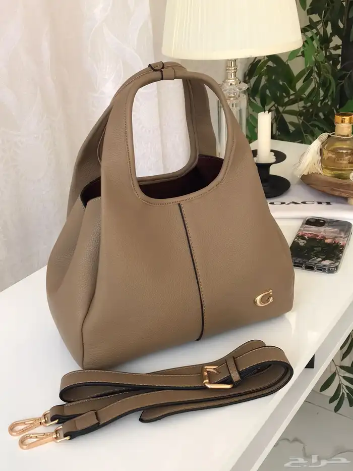 شنط ماركه درجه اولى 59