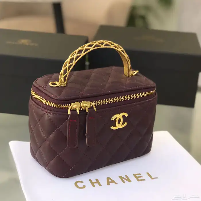 شنط ماركه درجه اولى 54