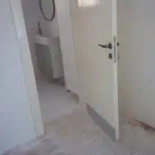 زاويه باب مثبت فرش موكيت عازل صاحب ابواب حمام 2
