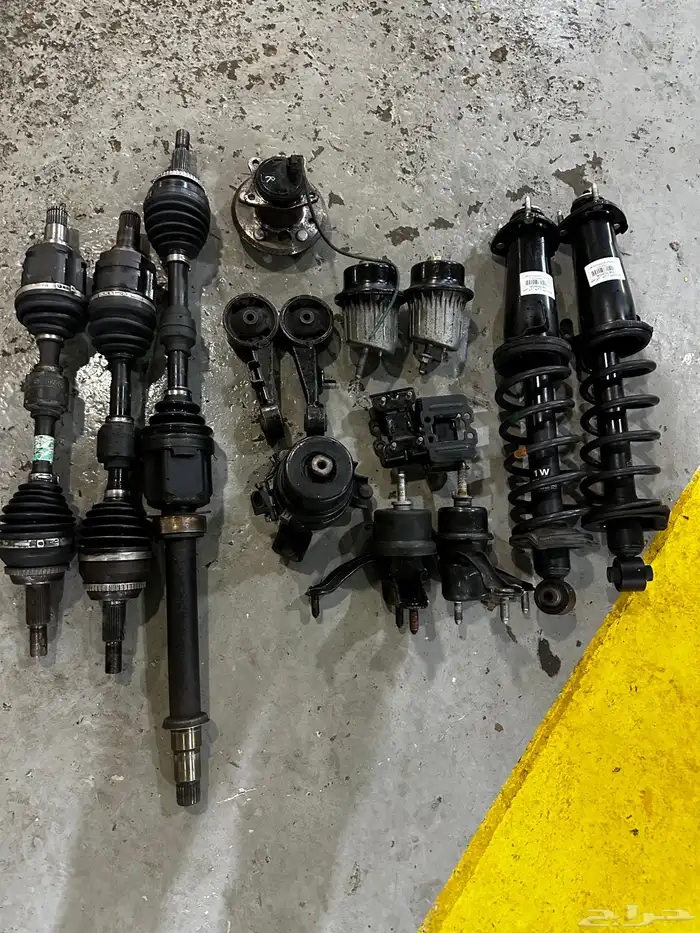 قطع غيار لكزس 3