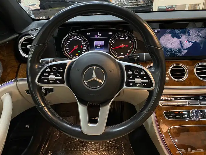 مرسيدس E300-2019 23