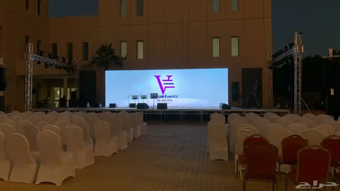 شاشات عملاقة (p2.6 )للإيجار للمعارض والحفلات والمؤتمرات 1