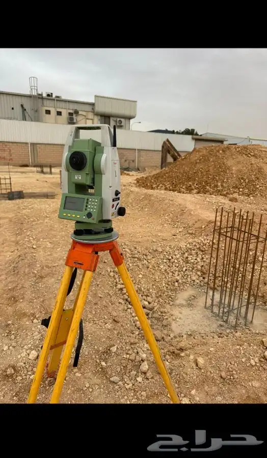 جهاز مساحة leica total station للايجار 06 1