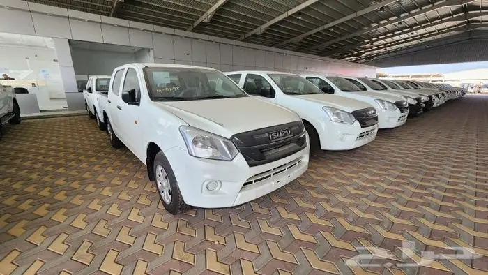 ايسوزو غمارتين استاندر 150 حصان زجاج كهرب موديل 2025 3