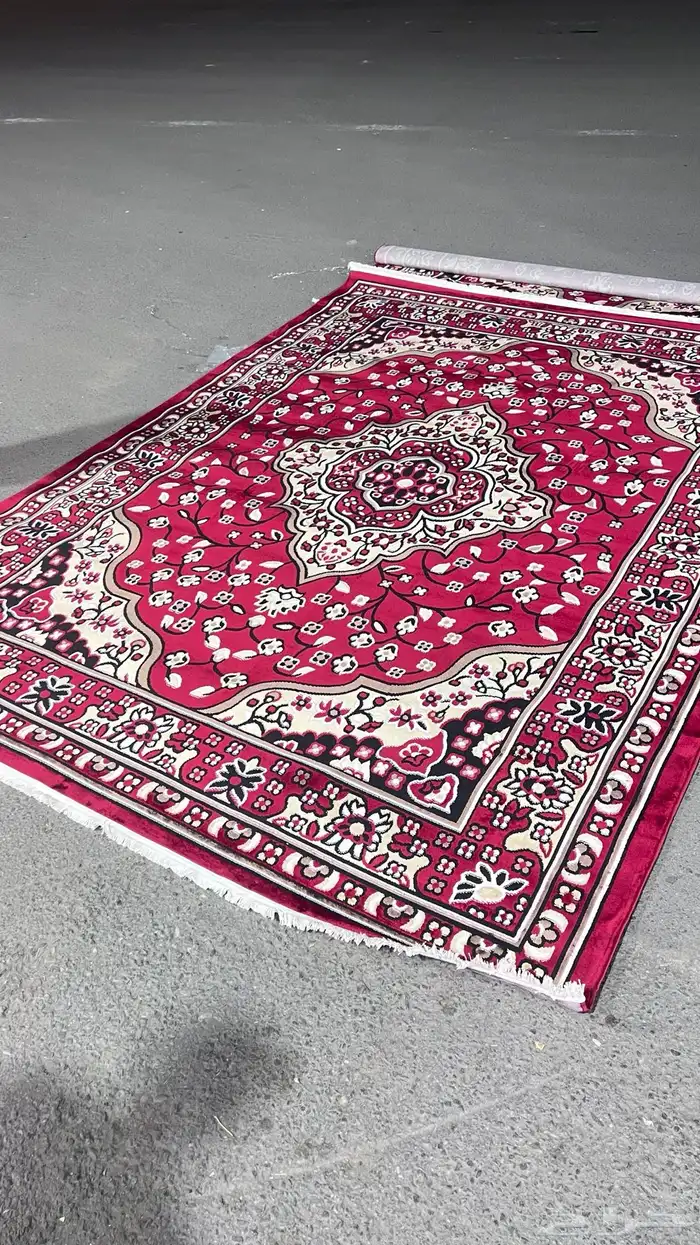 كراسي خارجية ودواليب 1