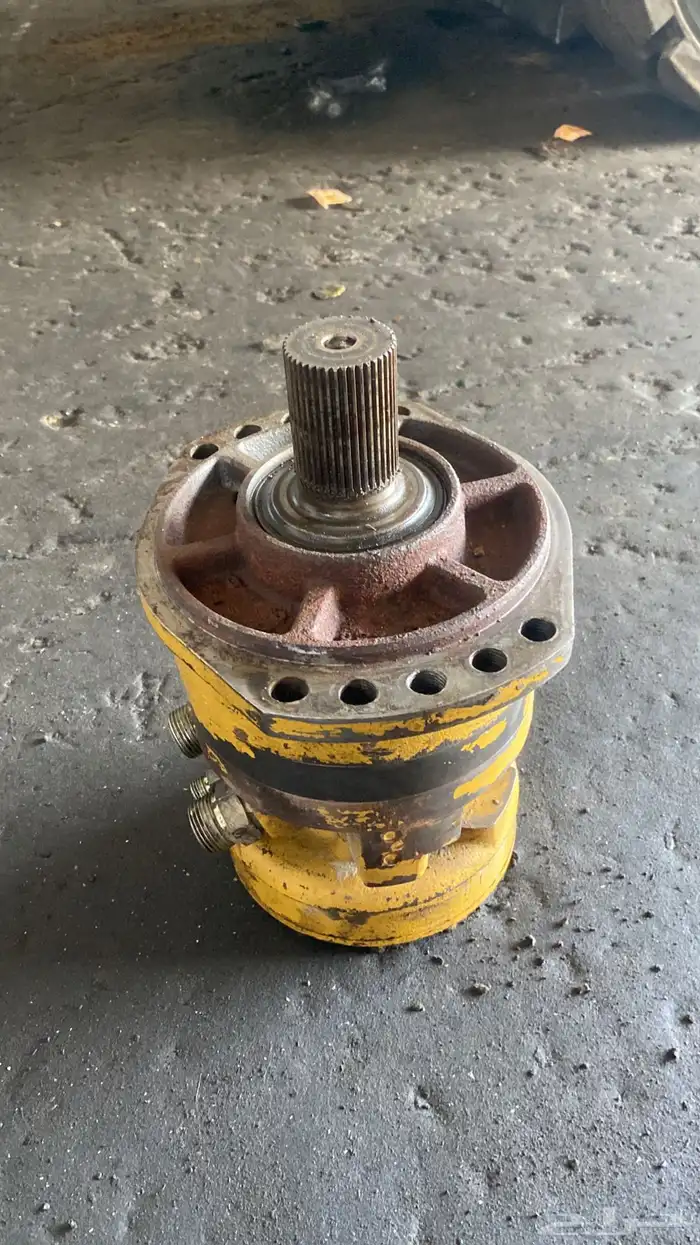 تشليح معدات قطع كتربلر 246 بوبكات S130 عرجات كتر وجي سي بي 6