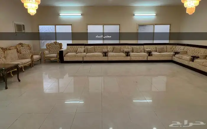 استراحة بملعب كرة قدم وكرة طائرة كبير فديراب 9