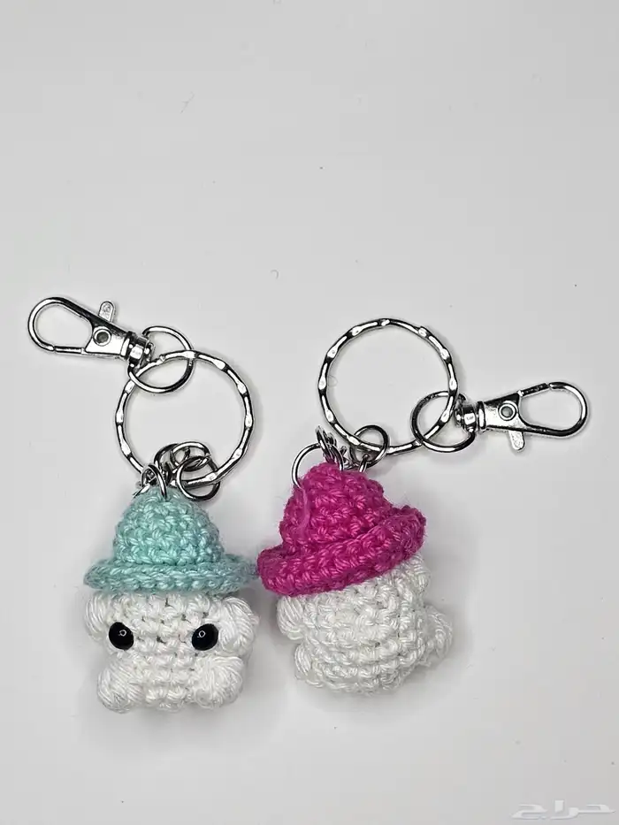 هدايا ميداليات تعليقة جوال تعليقة مدارس شنط كروشية 6