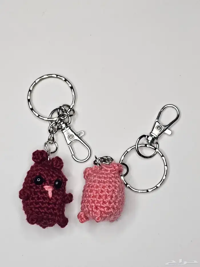 هدايا ميداليات تعليقة جوال تعليقة مدارس شنط كروشية 5