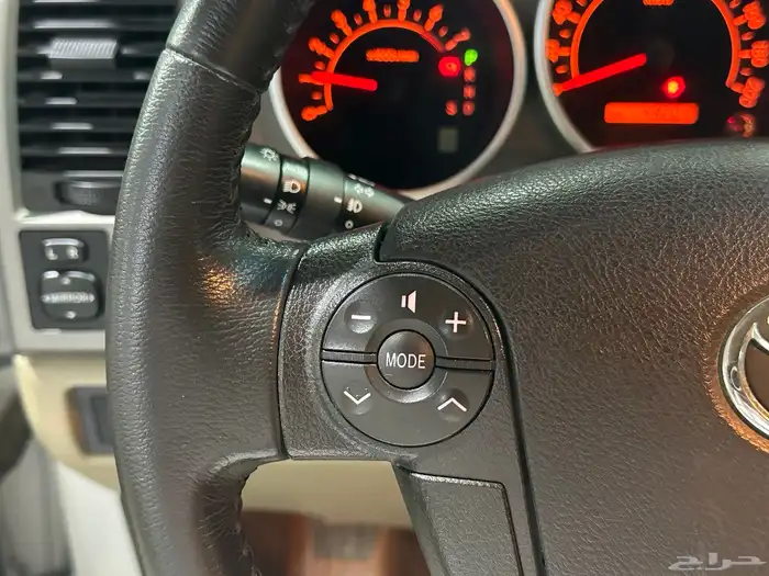 جيب سيكويا 2010 بحالة الوكالة تم البيع 24