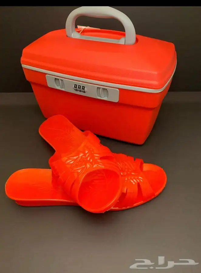 ترامس وتلبيسة مخدات تراثيات وشيئ من الزمن الجميل 16