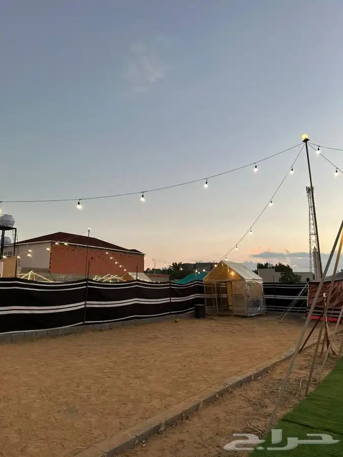 ملعب طايره ومخيم 1