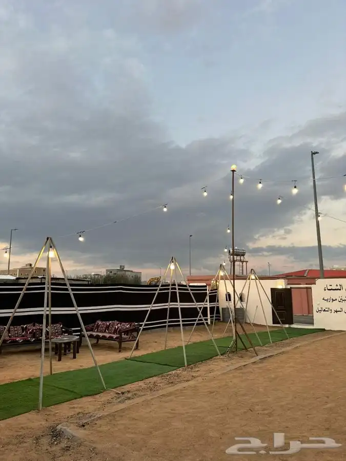 ملعب طايره ومخيم 7