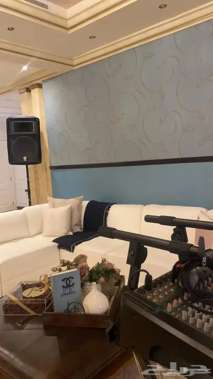 تاجير سماعات ومكسر مع مايكات 3