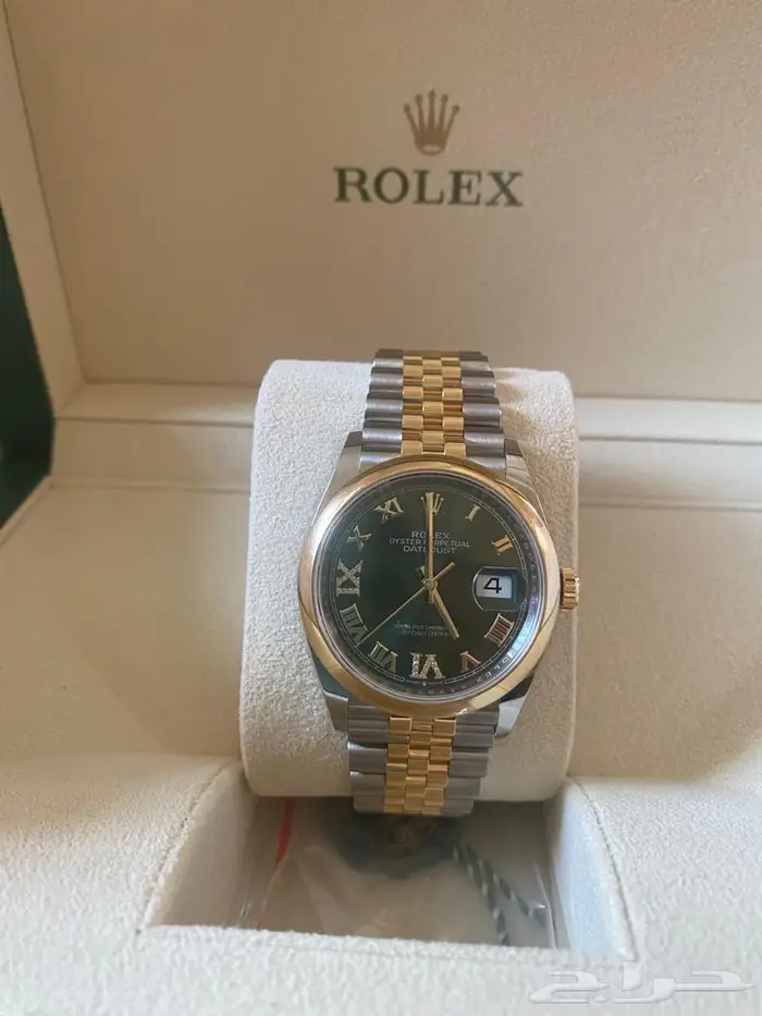 Rolex DATEJUST Gold and Diamonds 2