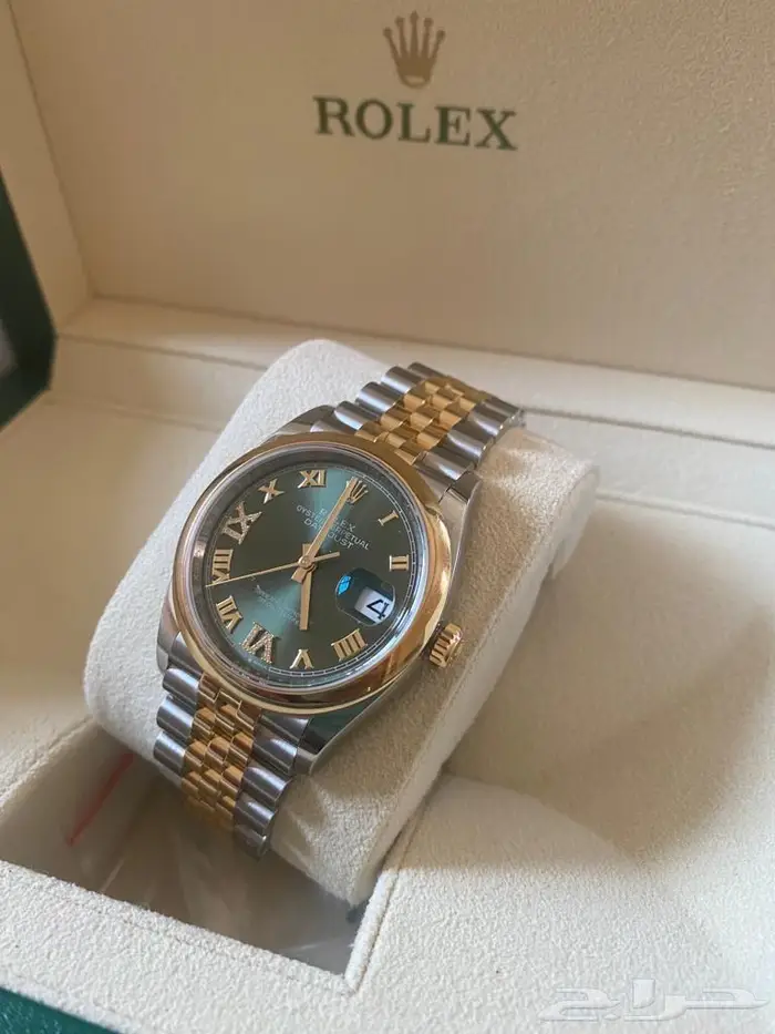 Rolex DATEJUST Gold and Diamonds 8