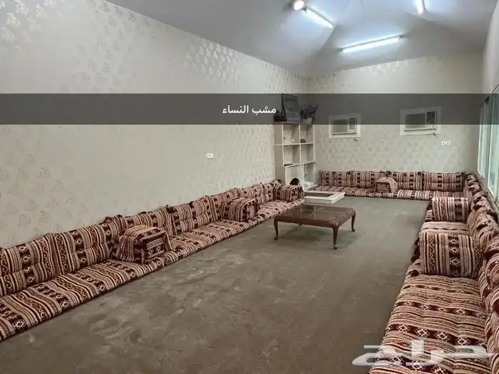 استراحة بملعب كرة قدم وكرة طائرة كبير فديراب 12