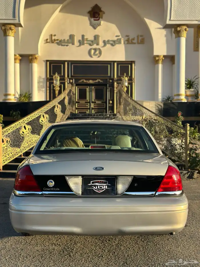 ( مباع ) فورد فكتوريا 2010 وكالة لهواة النظيف 20