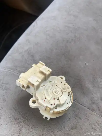 قطع غيار كامري بريفيا 6