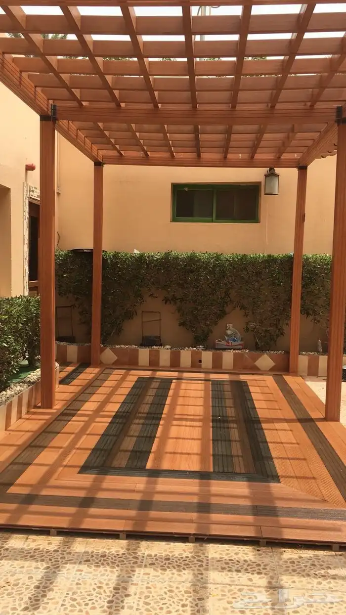 مظلات خشب معالج Wpc 8