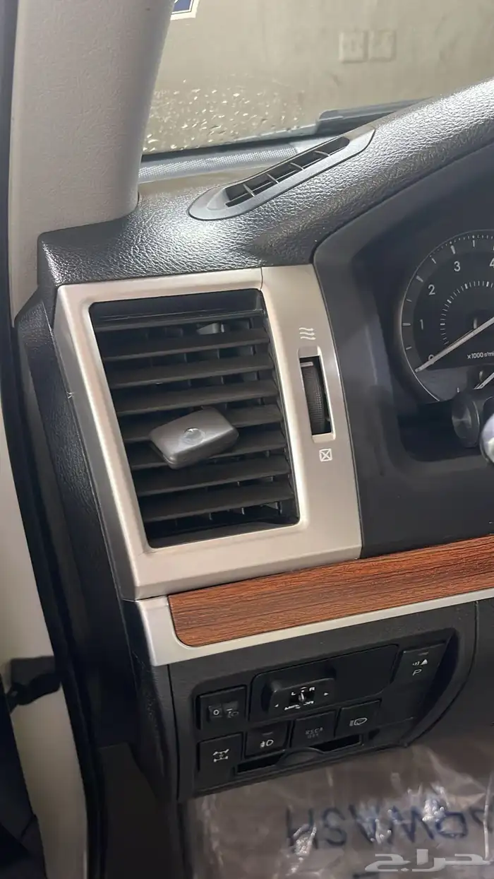 كبوت ورفارف لندكروزر20015وكاله نضيف 4