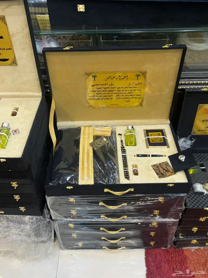 محل هدايا رجالية سيوف دروع هدايا سيوف هدايا تخرج 7