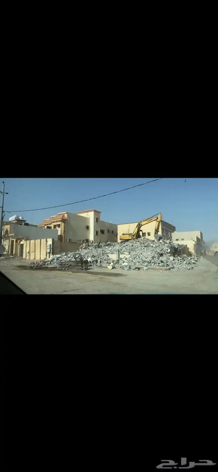 معدات ثقيلة بوكلينات لجميع انواع الهدم و الحفريات 19