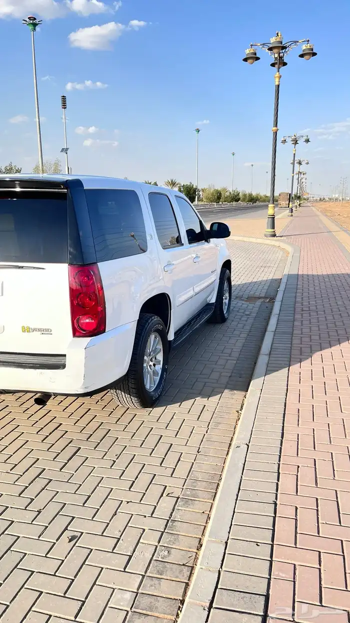 يوكن هايبرد ابيض 2008 8