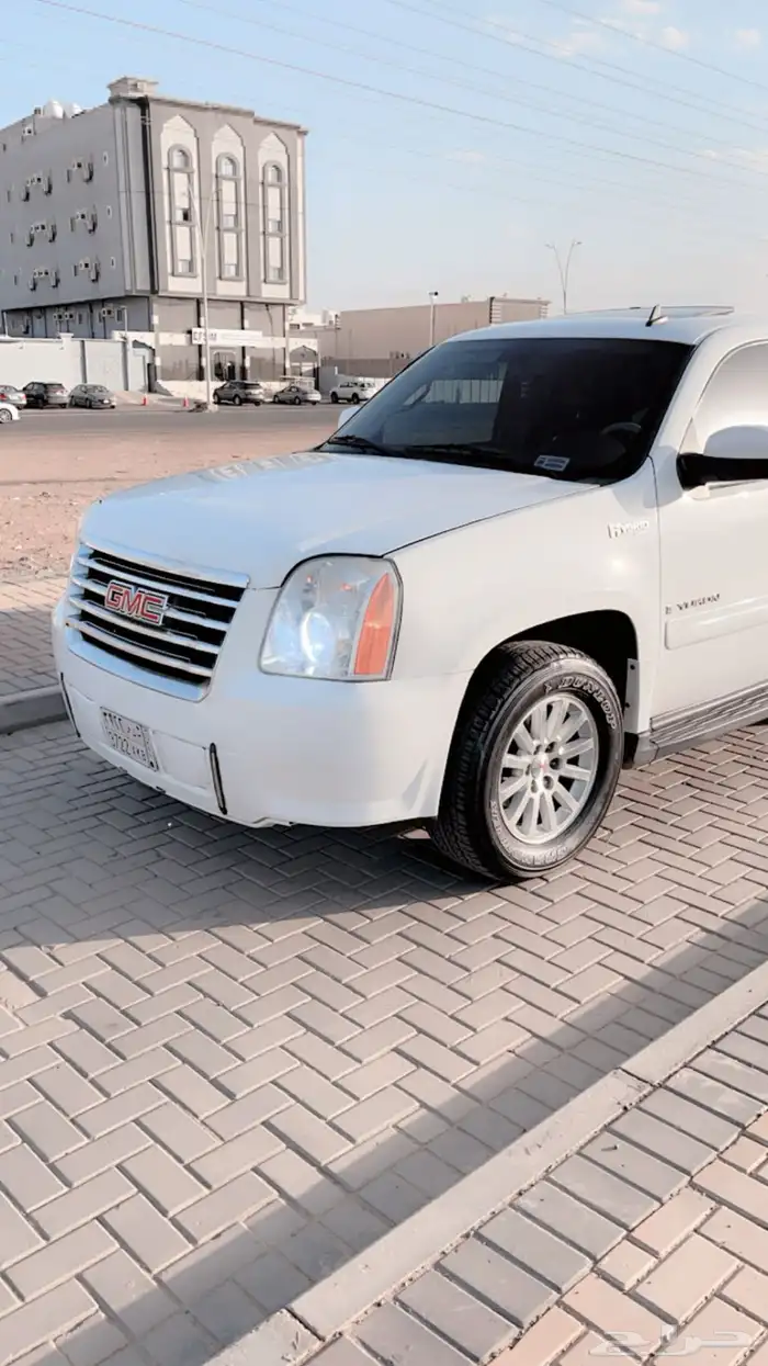 يوكن هايبرد ابيض 2008 12