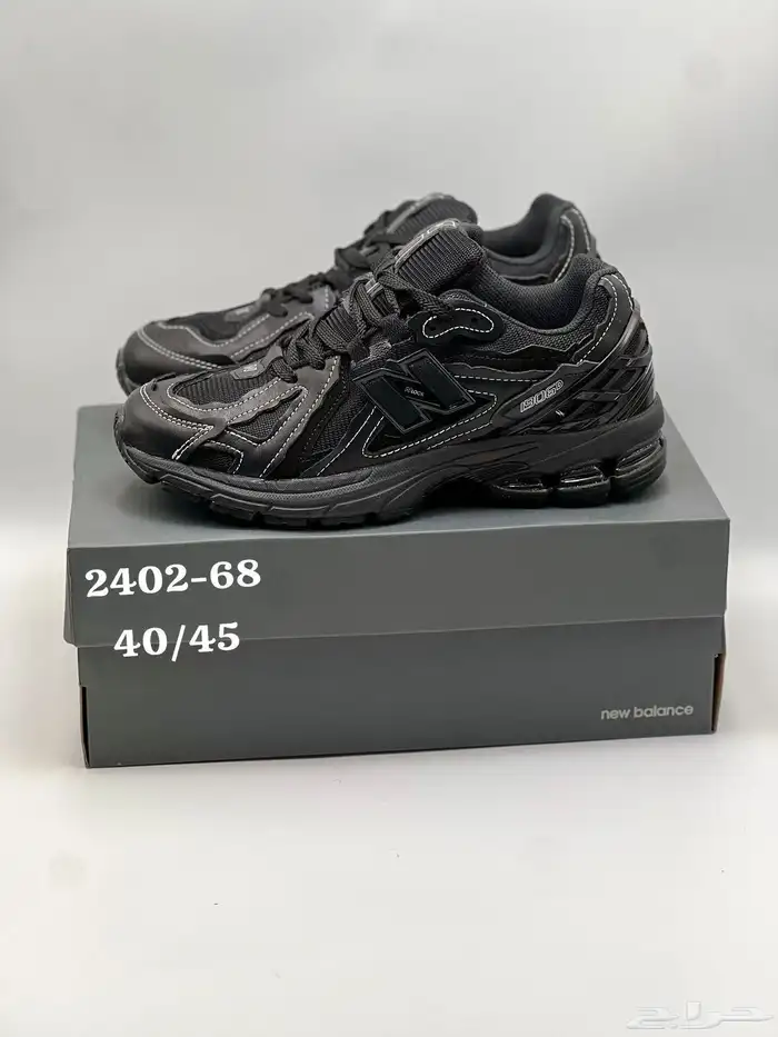 شوزات نيوبلانس الجديد 46