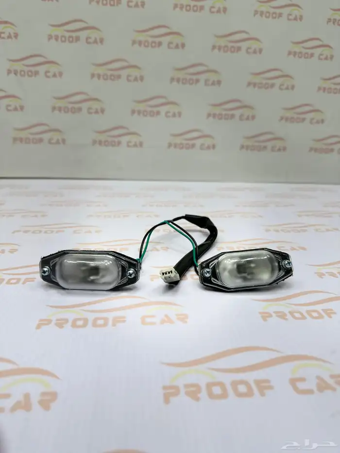 لمبات لوحه لاندكروزر 98 الى 2007 اسبير علاق باب صفاق 0