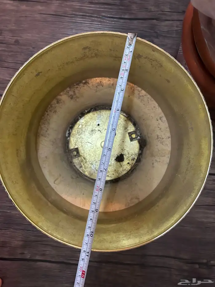 مركن ديكور ذهبي 1