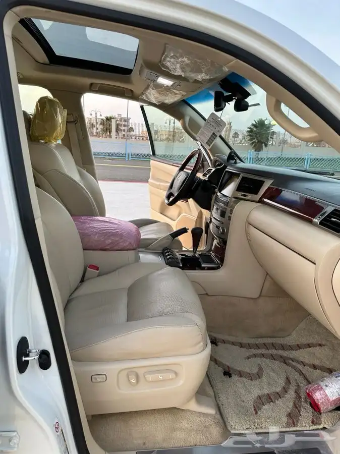 تممم البيييع - لكزس 2014 - 570 - بريمي نظيف جدا وكالة 32
