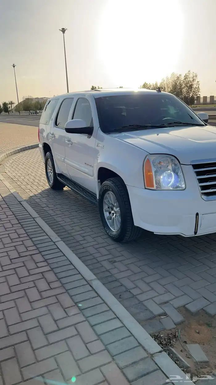 يوكن هايبرد ابيض 2008 24