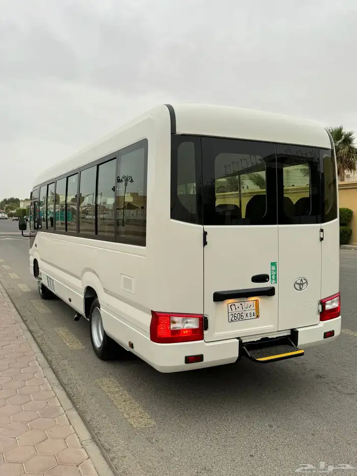 باص للايجار مع سواق 2