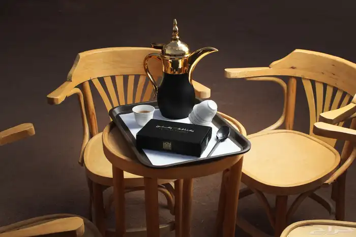 تصوير منتجات و تصميم اعلانات و دعوات زفاف 0