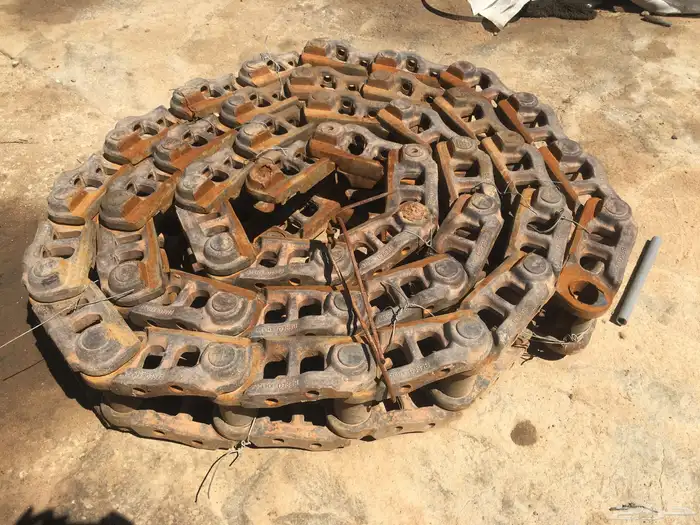 جنازير بلدوزرات D155 2