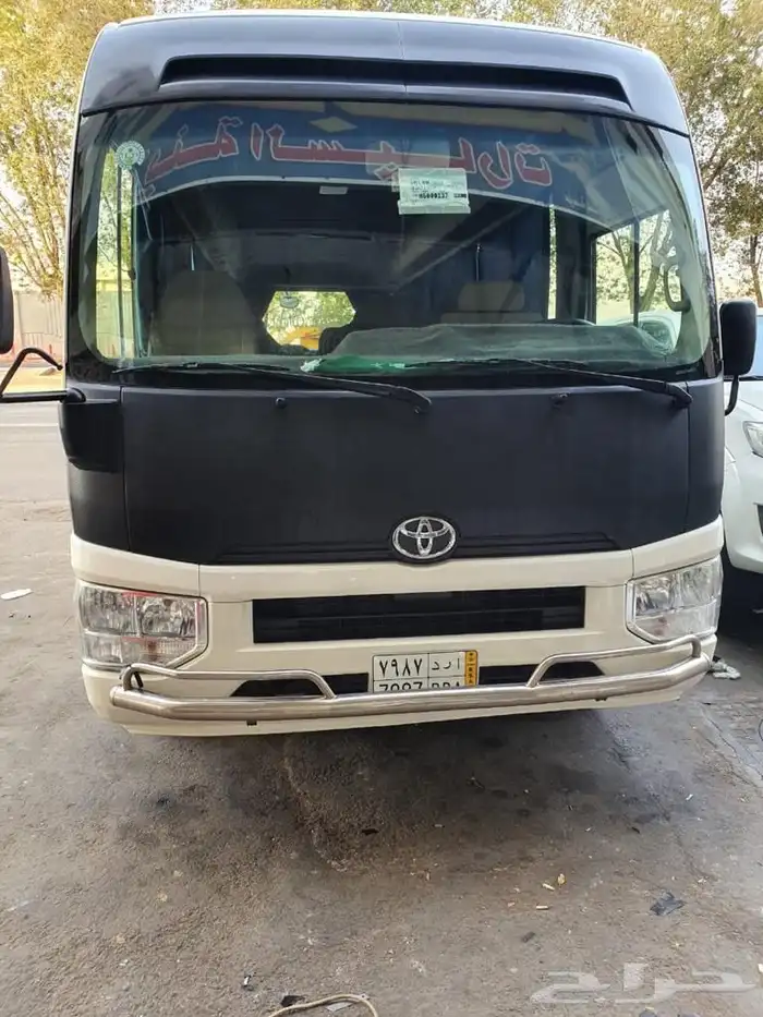 باص للايجار مع سواق 17