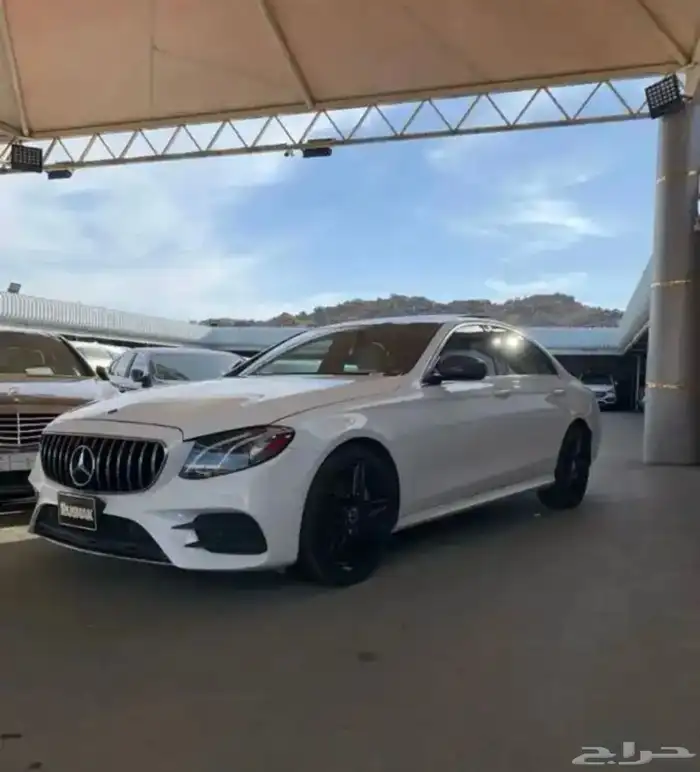 مرسيدس E300 2017 3