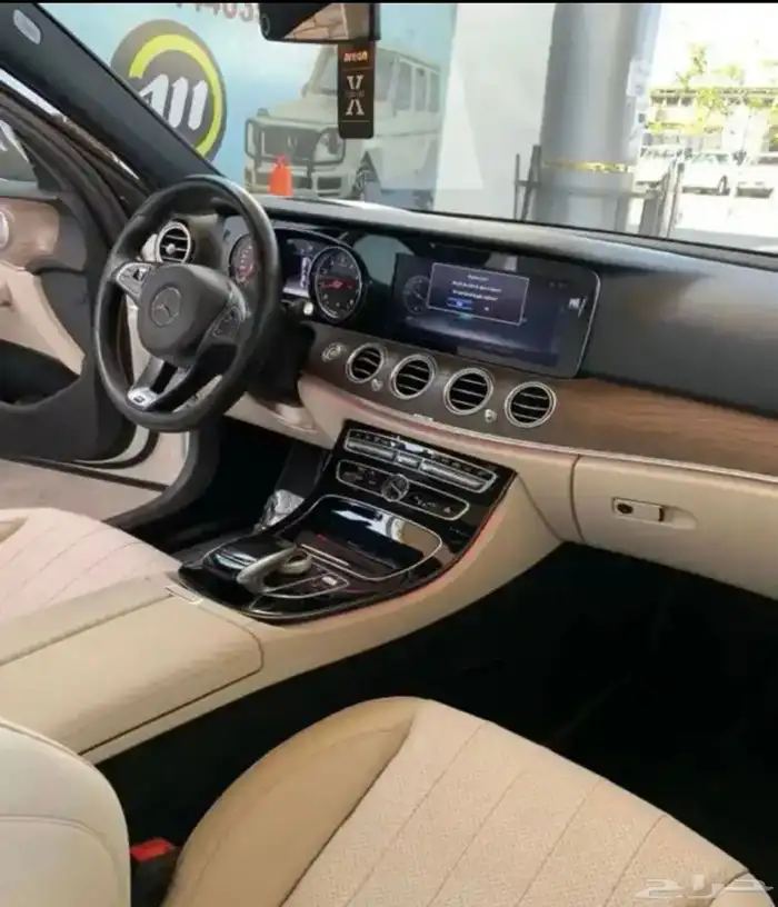 مرسيدس E300 2017 14